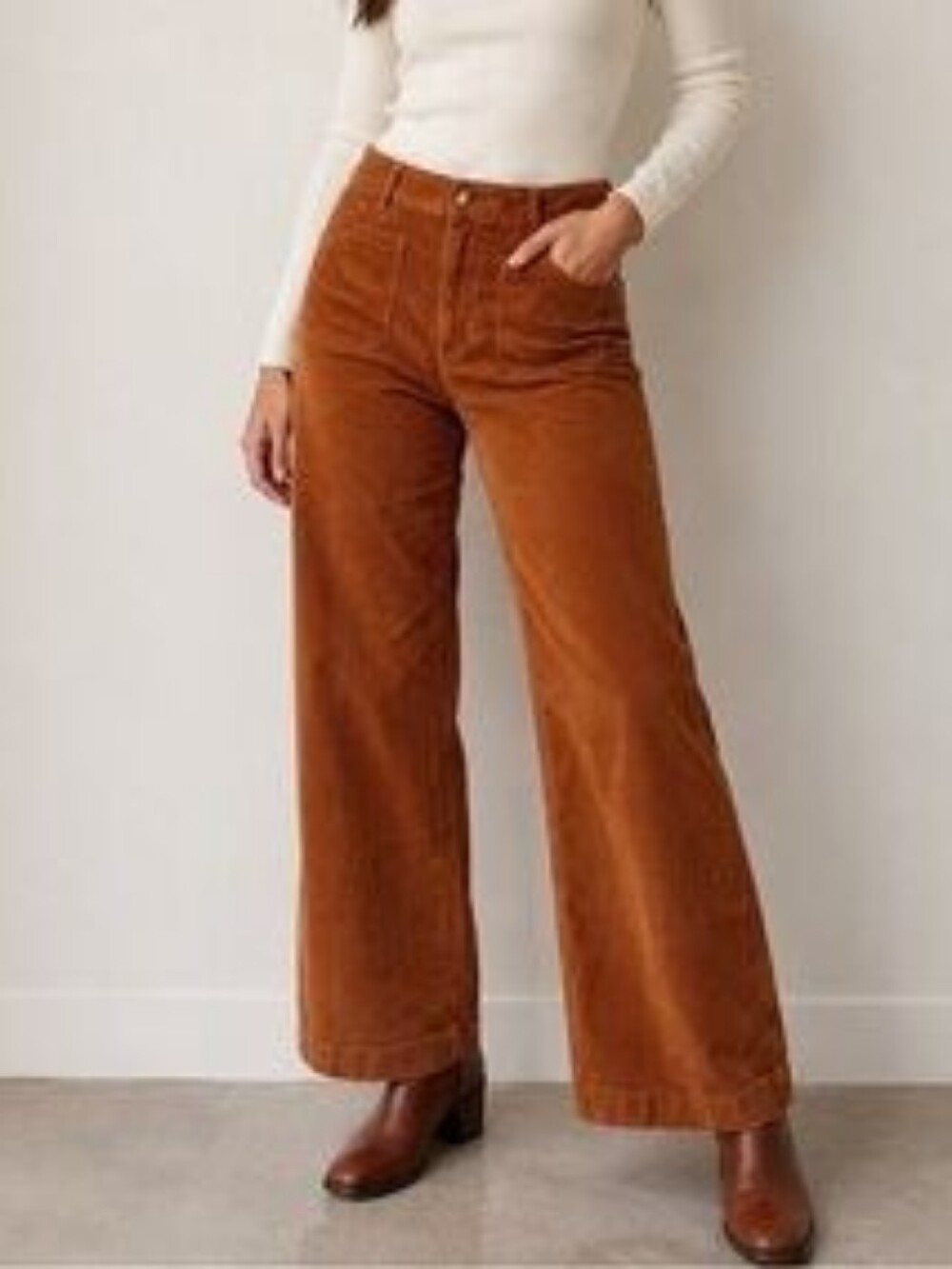 LOFT The Palmer Wide Leg Crop High Waist Corduroy Pants Women's 10 Patch Pocket